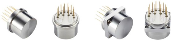 Quartz accelerometer